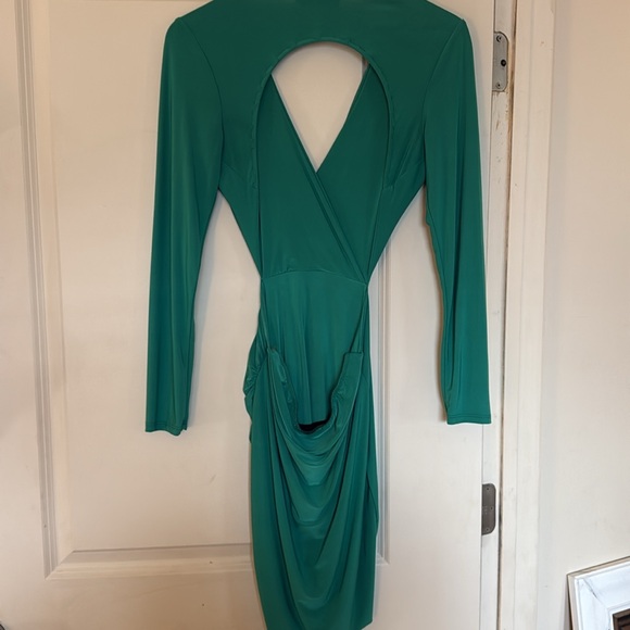 Akira Women's Green Stretchy Backless Dress - Size Large - Picture 2 of 5